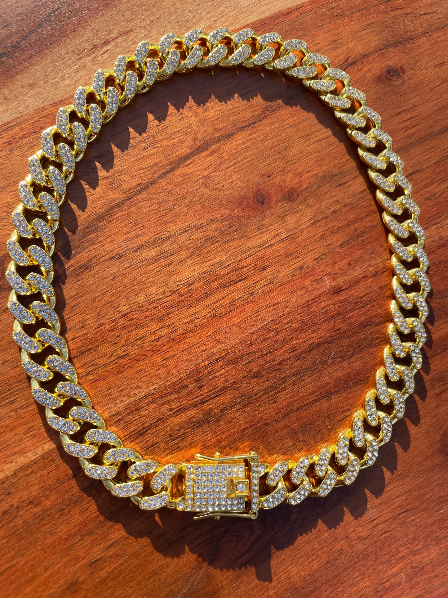 Diamond Dog Chains