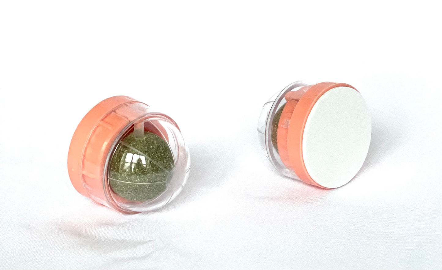 Frisky Feline Enrichment Ball - Catnip a la Galla